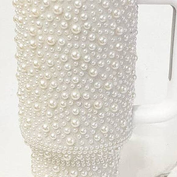 40 oz White Pearl Studded Stainless Steel Tumbler with Handle - Picture 2 of 5